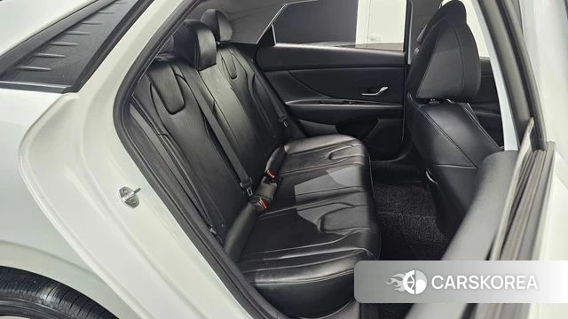 Hyundai Avante (CN7) 2021 Белый из Кореи, фото 2
