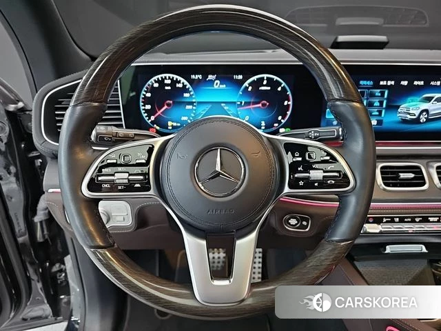 Mercedes-Benz GLS - Class X167 2023 Черный из Кореи, фото 2