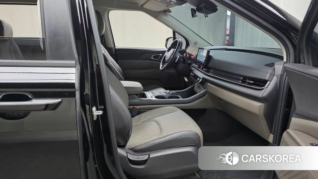 Kia The New Carnival 4th Generation 2024 Черный из Кореи, фото 2