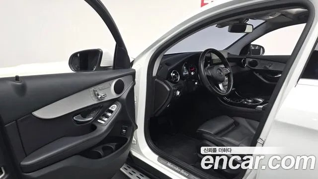 Mercedes-Benz GLC-Class X253 2018 Белый из Кореи, фото 2