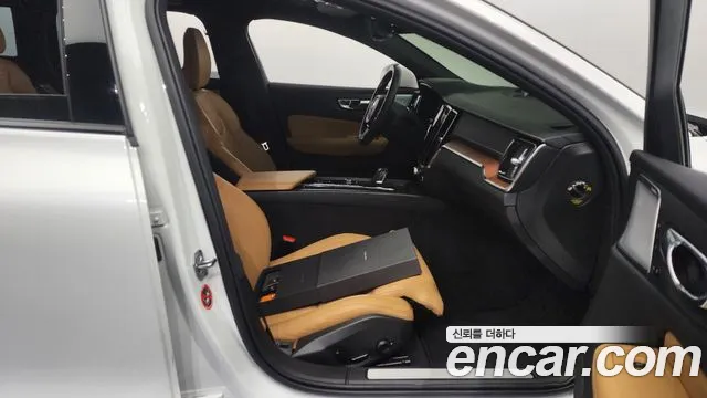 Volvo V60 Cross-Country 2nd Generation id 2732529 из Кореи 2