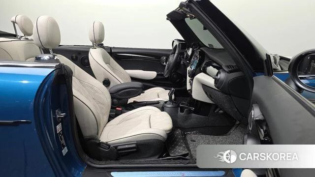 Mini Cooper S Convertible 2023 Синий из Кореи, фото 2