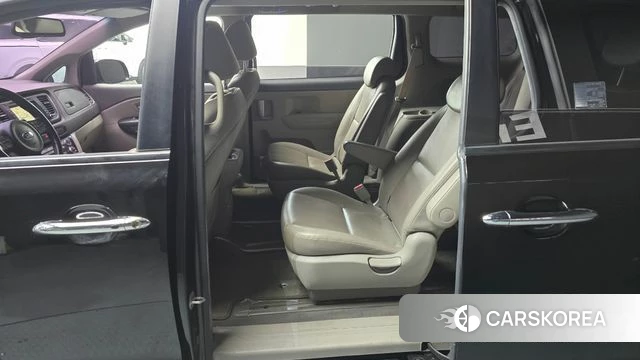 Kia All New Carnival 2018 Черный из Кореи, фото 2