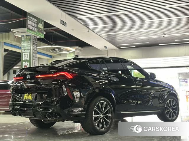 BMW X6 2022 Черный из Китая, фото 2