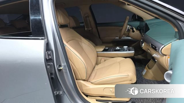 Genesis GV60 2022 Серебристо-серый из Кореи, фото 2