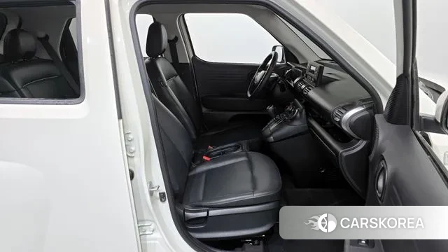 Hyundai Casper 2023 Жемчужный цвет из Кореи, фото 2