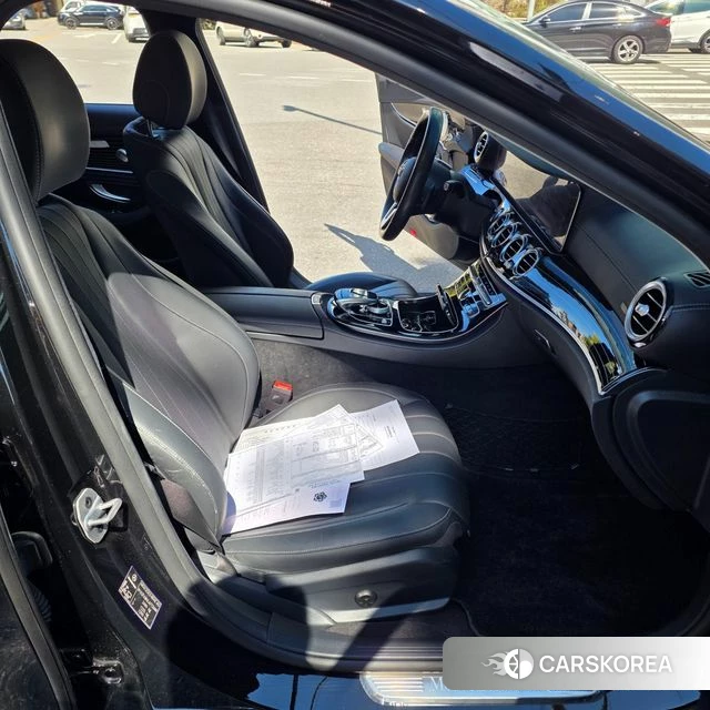 Mercedes-Benz E-Class W213 2020 Черный из Кореи, фото 2