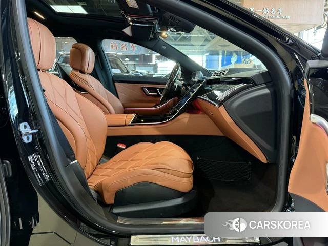 Mercedes-Benz Maybach S-class 2022 Черный из Китая, фото 2