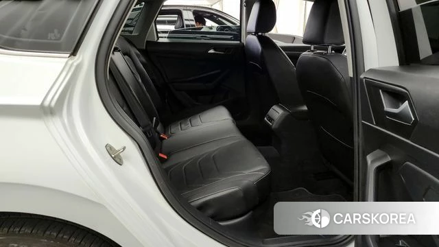 Volkswagen 7th Generation of Jetta 2022 Белый из Кореи, фото 2