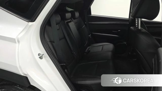 Hyundai Tucson (NX4) 2022 Белый из Кореи, фото 2