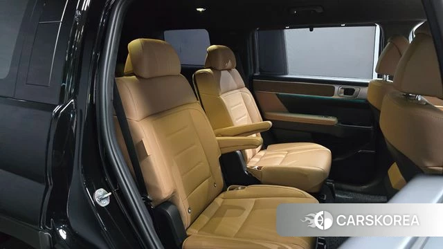Hyundai Santa Fe (MX5) 2024 Черный из Кореи, фото 2