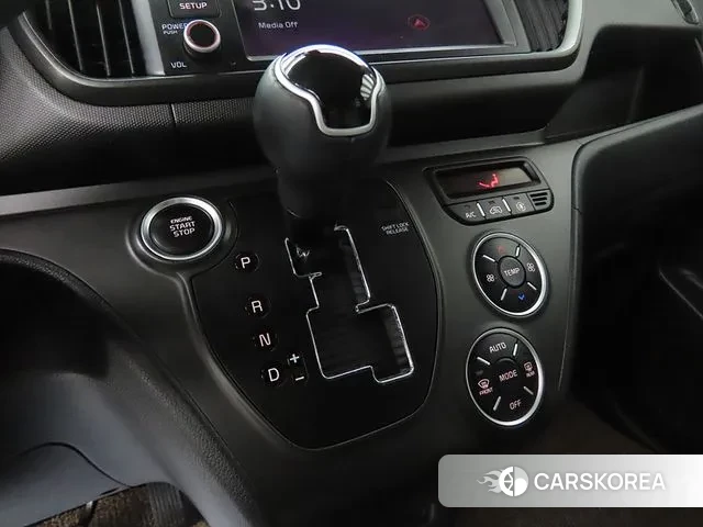 Kia The New Kia Ray 2023 Белый из Кореи, фото 2