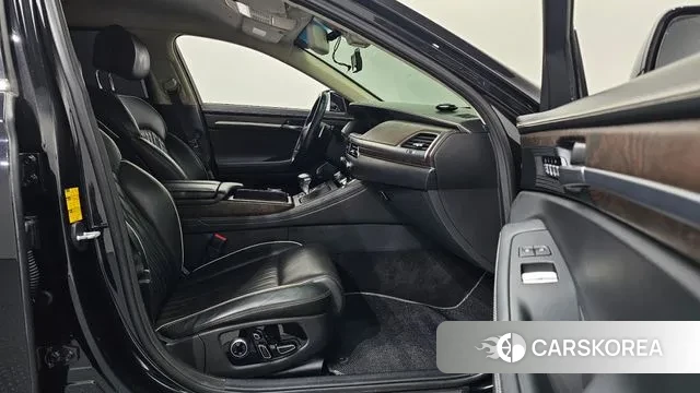 Genesis G90 2019 Черный из Кореи, фото 2