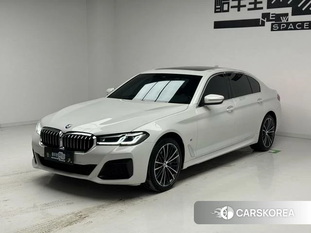 BMW 5 series 2022 Белый из Китая, фото 2
