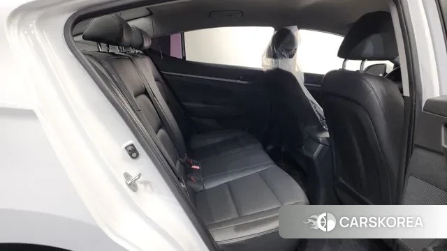 Hyundai Avante AD 2018 Белый из Кореи, фото 2