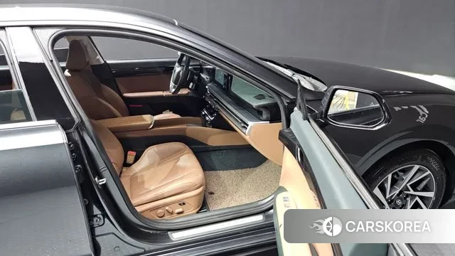 Hyundai Grandeur (GN7) 2023 Серый из Кореи, фото 2