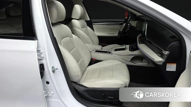 Hyundai The New Grandeur IG Hybrid 2022 Белый из Кореи, фото 2