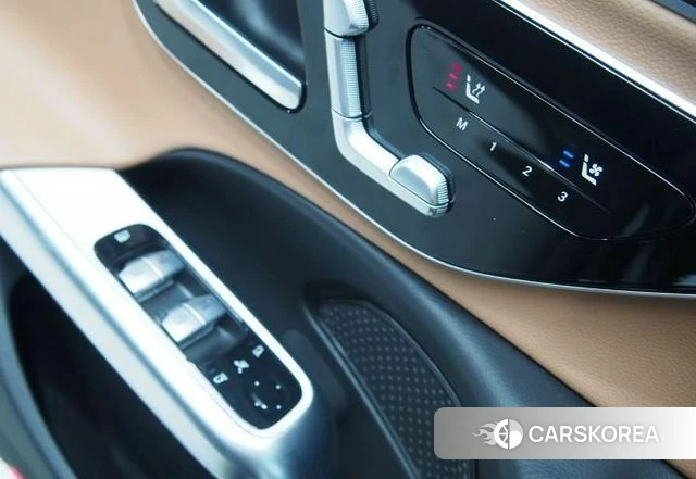 Mercedes-Benz E-Class W214 2025 Черный из Кореи, фото 2