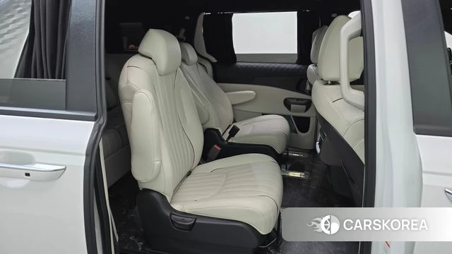 Kia The New Carnival 4th Generation 2024 Белый из Кореи, фото 2