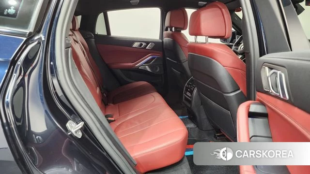 BMW X6 (G06) 2021 Черный из Кореи, фото 2