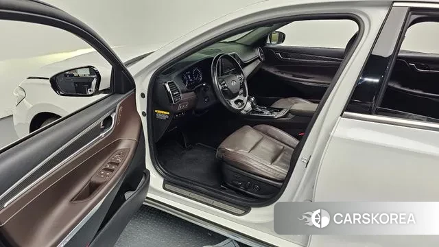 Hyundai Grandeur IG Hybrid 2018 Белый из Кореи, фото 2