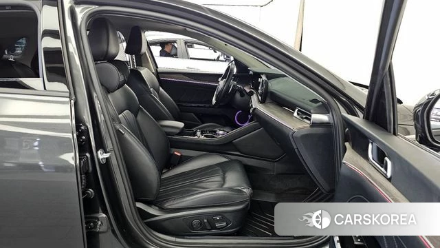 Kia K5 3rd generation 2023 Серый из Кореи, фото 2