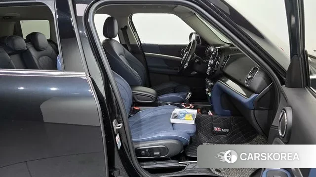 Mini Cooper S Countryman 2022 Черный из Кореи, фото 2