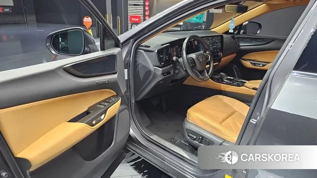 Lexus NX350h Second generation 2023 Серый из Кореи, фото 2