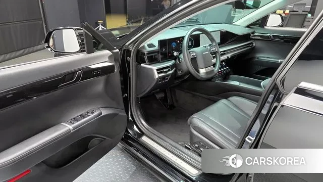 Hyundai Grandeur Hybrid (GN7) 2023 Черный из Кореи, фото 2