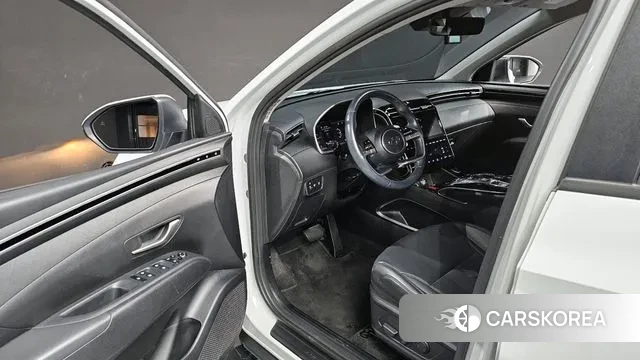 Hyundai Tucson (NX4) 2022 Белый из Кореи, фото 2