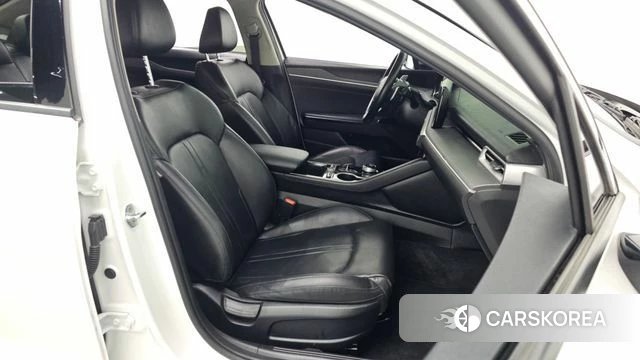 Kia K5 Hybrid 3rd Generation 2022 Белый из Кореи, фото 2