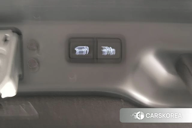 Hyundai Staria 2021 Серебристо-серый из Кореи, фото 2