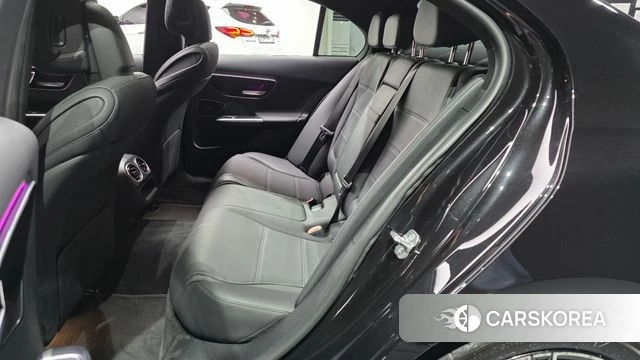 Mercedes-Benz C-Class W206 2024 Черный из Кореи, фото 2