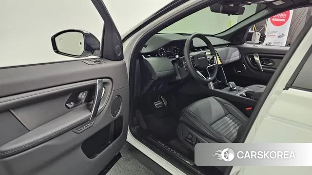 Land Rover Discovery Sports 2nd Generation 2025 Белый из Кореи, фото 2