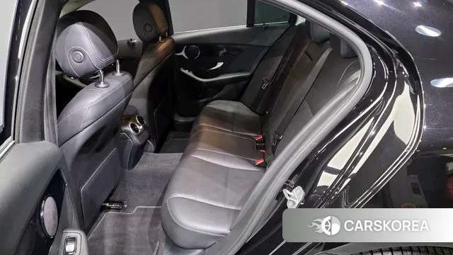 Mercedes-Benz C-Class W205 2019 Черный из Кореи, фото 2