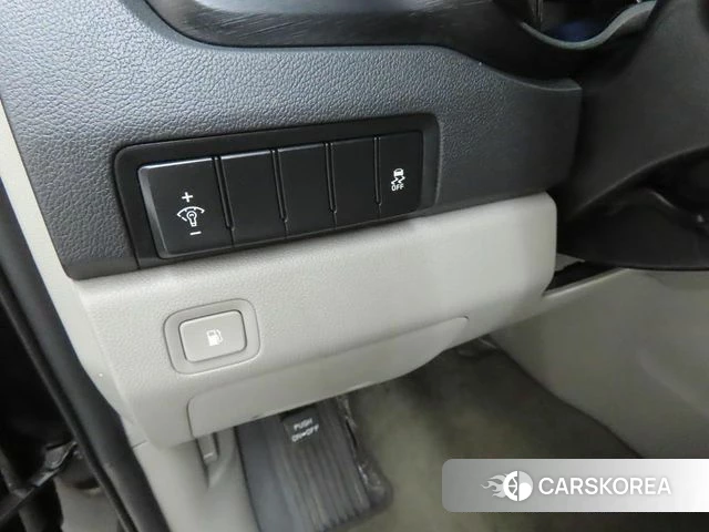 Kia The New Carnival 2019 Черный из Кореи, фото 2