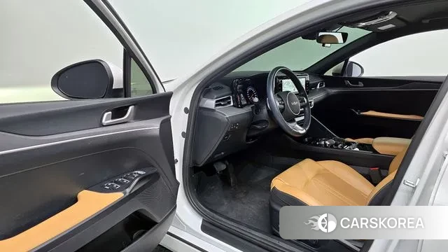 Kia K5 3rd generation 2022 Белый из Кореи, фото 2