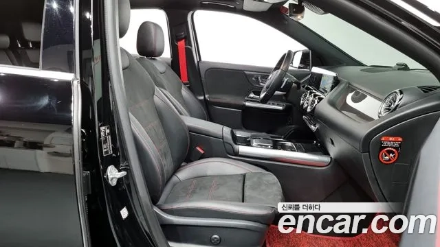 Mercedes-Benz GLA - Class H247 2021 Черный из Кореи, фото 2