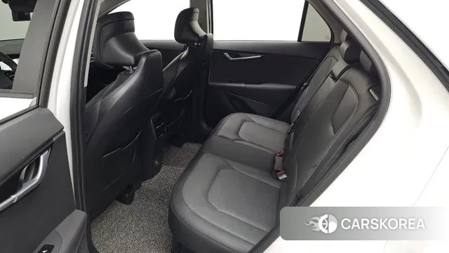 Kia Di Ol Nu Niro 2022 Белый из Кореи, фото 2