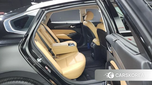Kia K7 Premier Hybrid 2021 Черный из Кореи, фото 2