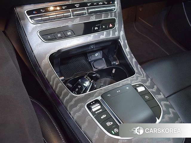 Mercedes-Benz E-Class W213 2022 Белый из Кореи, фото 2