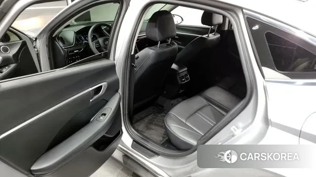 Hyundai Sonata Hybrid (DN8) 2020 Серебряный из Кореи, фото 2