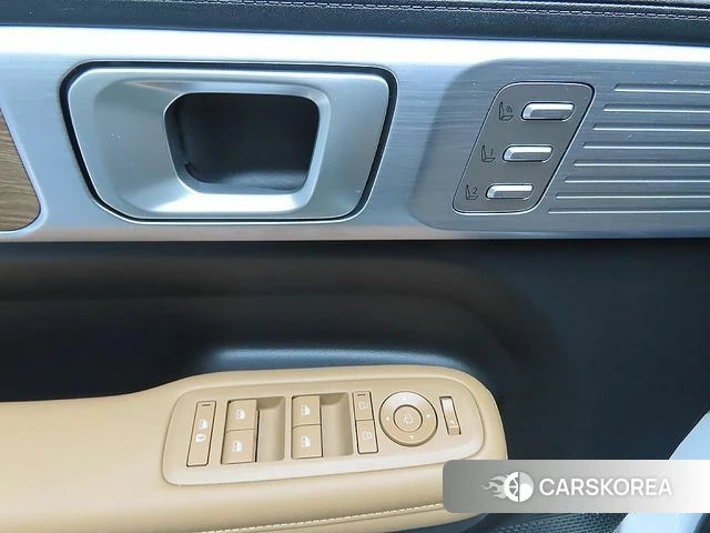 Hyundai Santa Fe (MX5) 2024 Белый из Кореи, фото 2