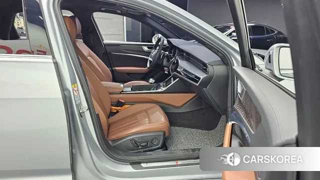 Audi A6 (C8) 2022 Серебряный из Кореи, фото 2