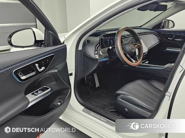 Mercedes-Benz E-Class W214 2024 Белый из Кореи, фото 2