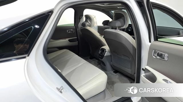 Hyundai Ionic 6 2022 Белый из Кореи, фото 2