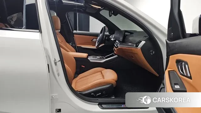 BMW 3 Series (G20) 2024 Белый из Кореи, фото 2