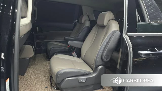 Kia The New Carnival 4th Generation 2025 Черный из Кореи, фото 2
