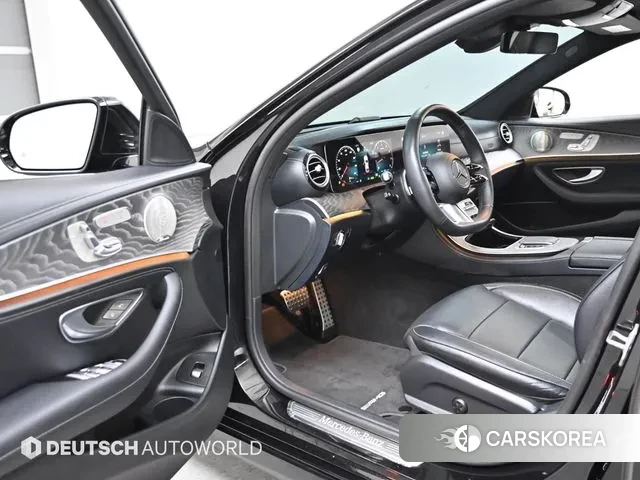 Mercedes-Benz E-Class W213 2023 Черный из Кореи, фото 2