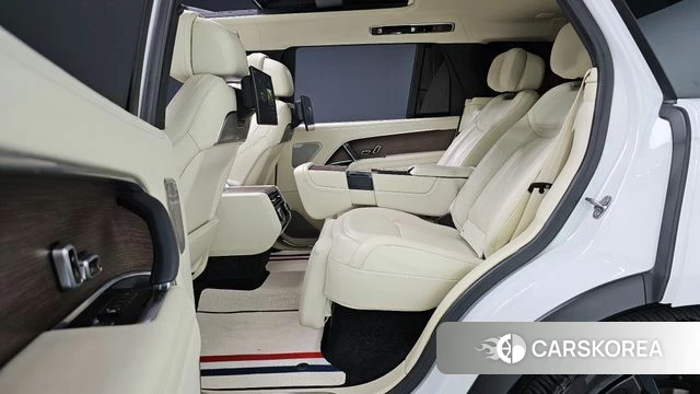 Land Rover Range Rover 5th Generation 2023 Белый из Кореи, фото 2